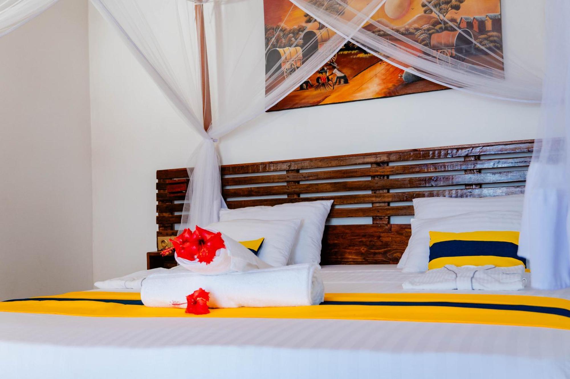 Long Beach Resort, Nosy-Be Exterior foto